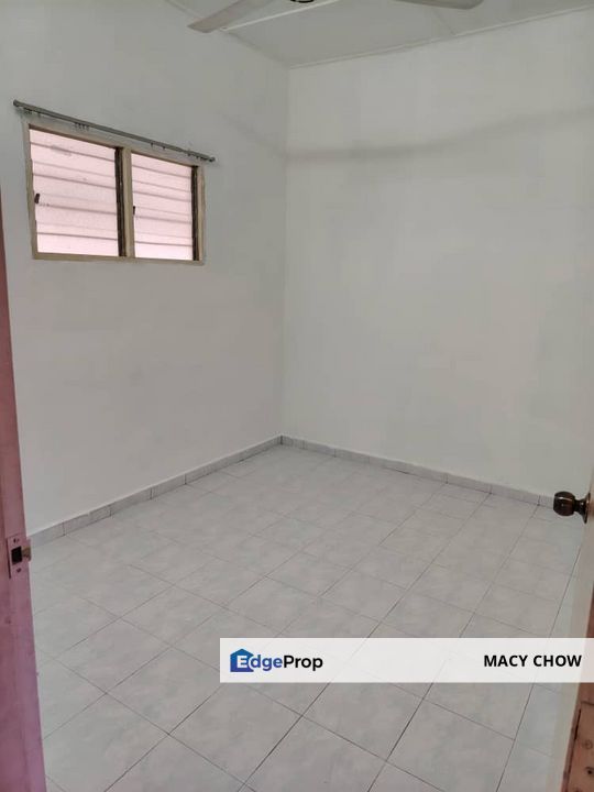 Pangsapuri Kempas Taman Segar Cheras level5 x lift, Selangor, Cheras