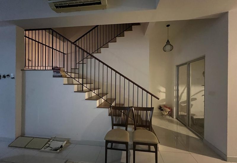 Parkfield Residences, Tropicana Heights