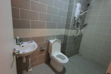 Parkfield Residences, Tropicana Heights