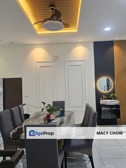 3sty House Tiara South Semenyih Fully Renovated Unit , Selangor, Semenyih