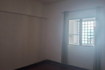 Pandan Villa Condominium