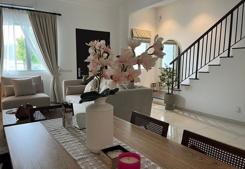 Ebonylane @ Eco Forest