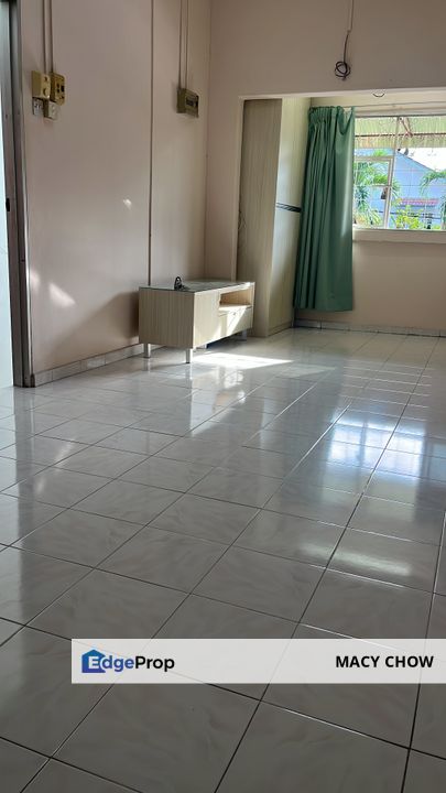 Pandan Indah townhouse upper level Partially Furnished , Selangor, Pandan Indah