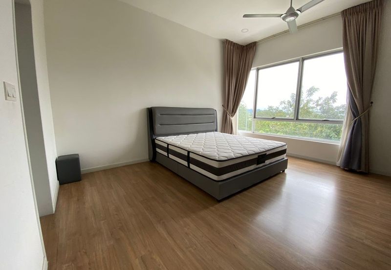 Parkfield Residences, Tropicana Heights