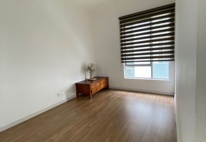 Parkfield Residences, Tropicana Heights