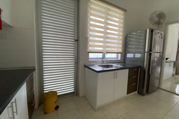 Parkfield Residences, Tropicana Heights