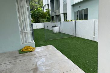 Parkfield Residences, Tropicana Heights