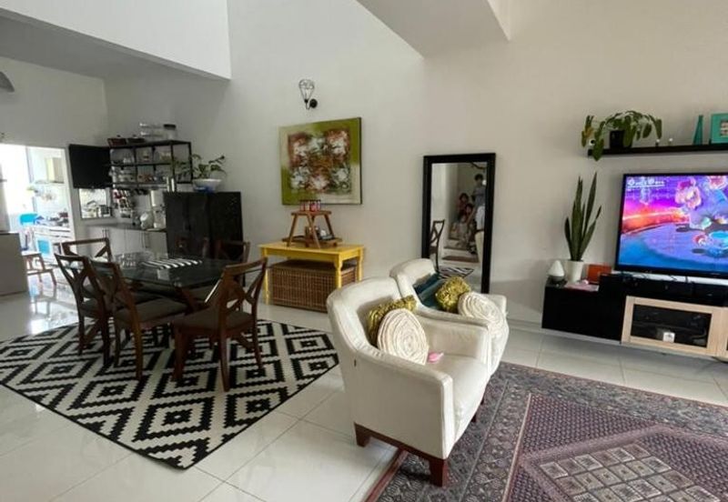 Parkfield Residences, Tropicana Heights