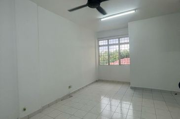 Vista Hatamas Apartment