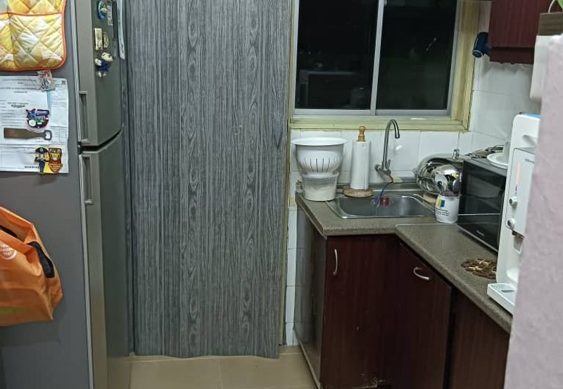 Tasik Heights Apartment