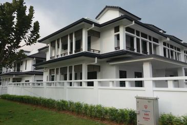 Cradleton @ Eco Majestic