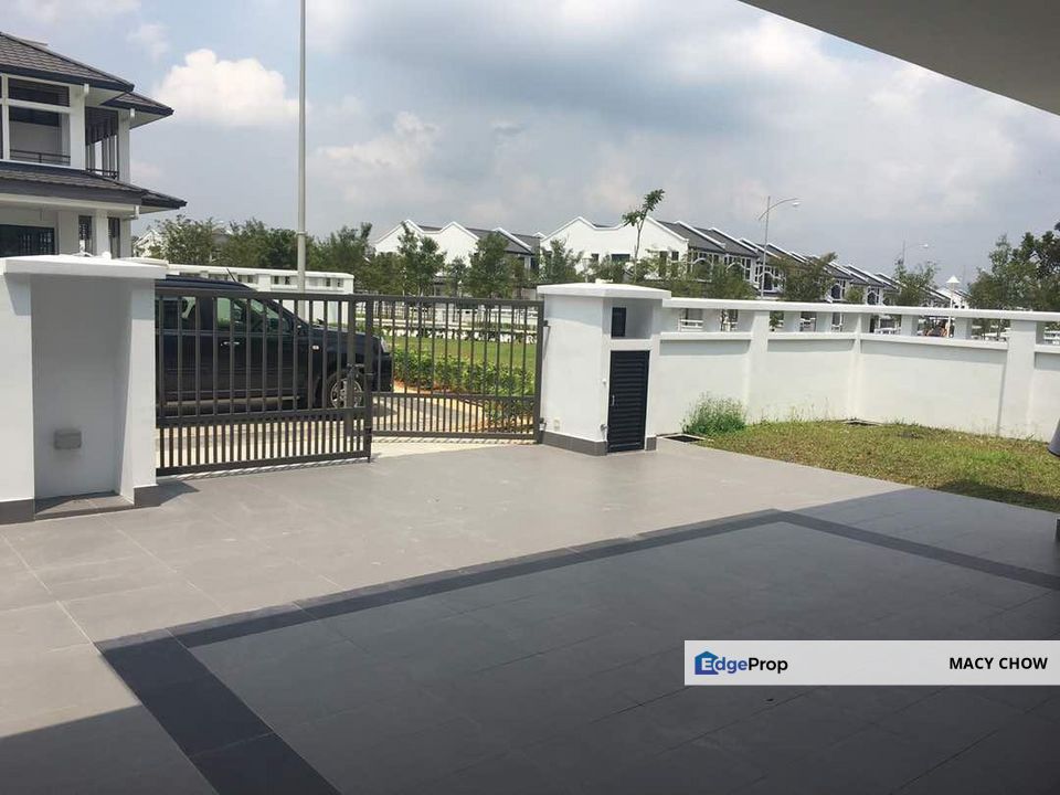 Corner lot 2 Sty Cradleton Eco Majestic semenyih, Selangor, Semenyih