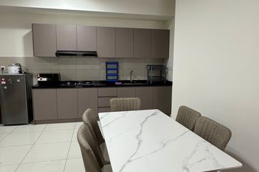 Emerald 9 Condominium