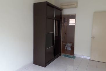 Vista Hatamas Apartment