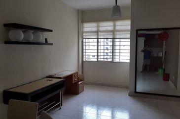 Vista Hatamas Apartment