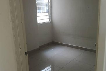 Tiara Hatamas Apartment