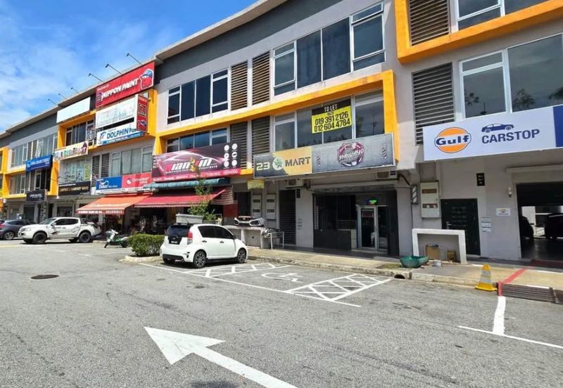 Avenue 3 @Medan Puteri