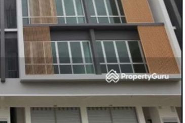 Avenue 3 @Medan Puteri