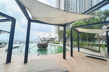 28 Boulevard (28 BLVD)