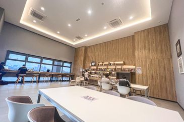 28 Boulevard (28 BLVD)