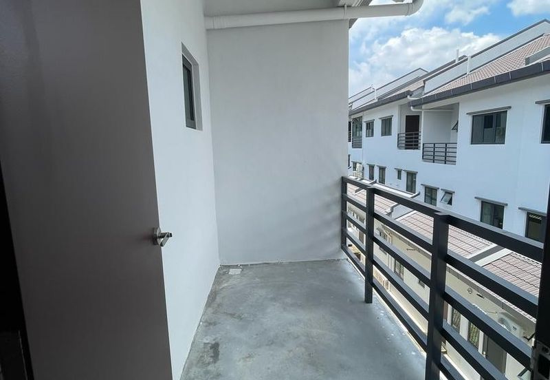 Orchid Hills (Residensi Bukit Orkid) @ 9 Miles