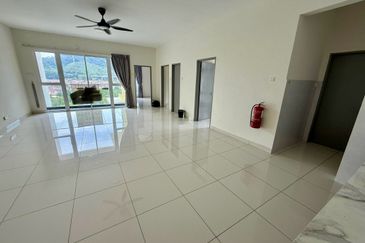 Imperial Hatamas Condominium