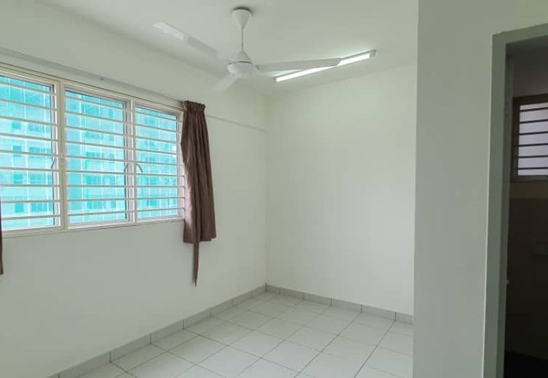 The Residence 1 @ Tiara South