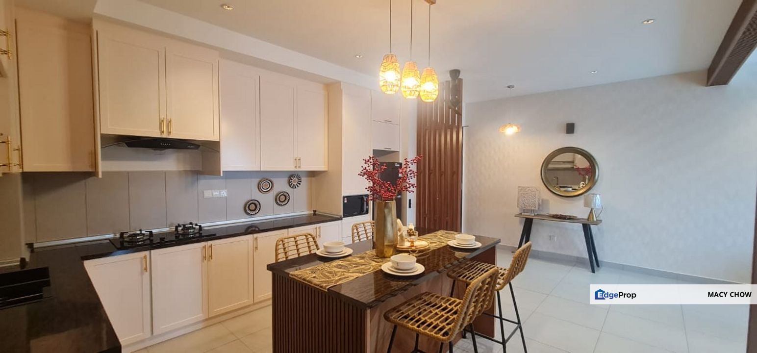 UNO PROMENADE Sg Besi Fully furnished Facing KLCC, Selangor, Cheras