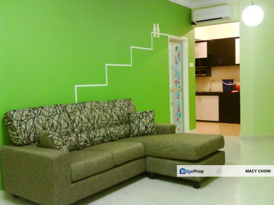 Renovated unit Vista Hatamas Apt with lift Cheras , Selangor, Cheras