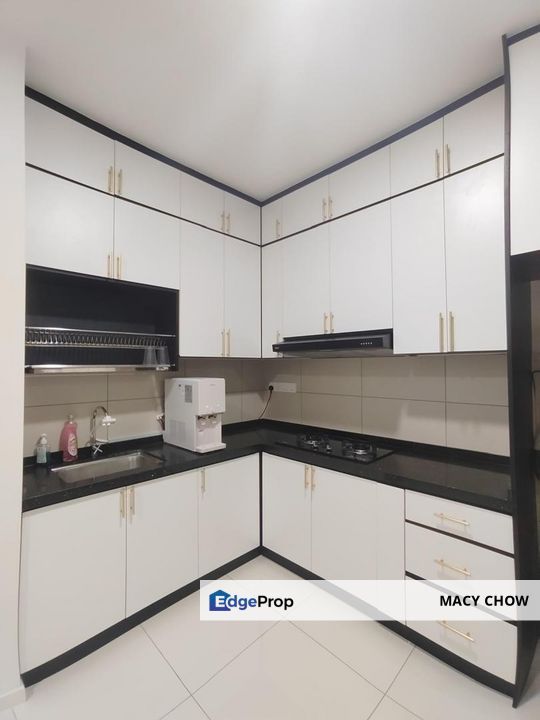 Emerald 9 cheras Partially Furnished near MRT, Selangor, Cheras