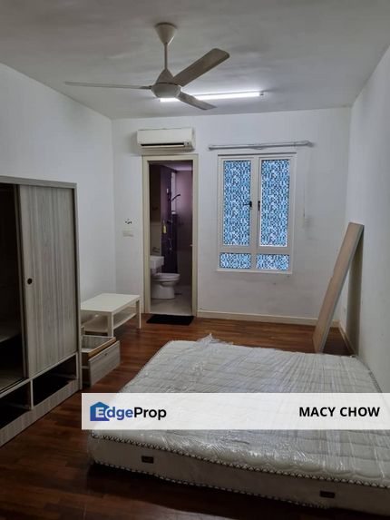  Vina Residency Cheras Bandar Tun Hussien Onn , Selangor, Cheras