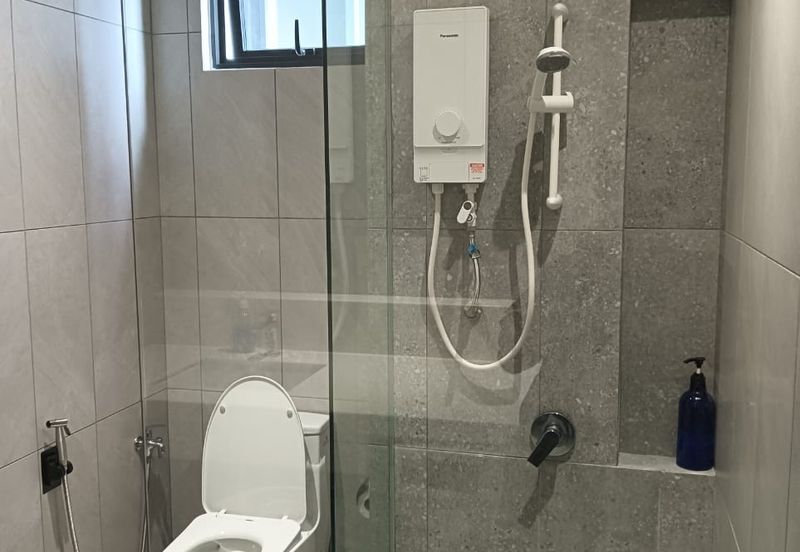 Emerald 9 Condominium