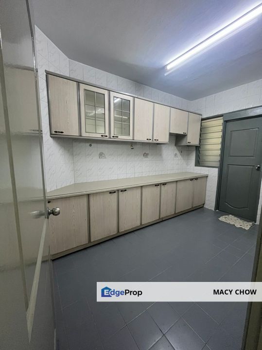 Partially furnished Endah Villa Sri Petaling , Kuala Lumpur, Bandar Baru Sri Petaling