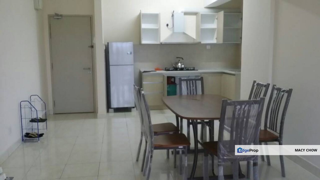 TIARA RESIDENCE 1 Semenyih kajang With furnished , Selangor, Semenyih