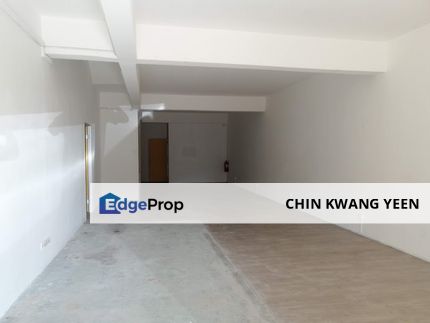 Your Next Business Success Starts Here! 🚀 Ground Floor Shop in Sri Damansara, Kuala Lumpur, Damansara