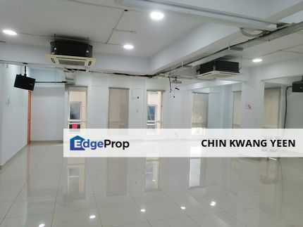 Spacious 1st Floor Corner Space – Lift Available @ The Strand, Selangor, Petaling Jaya