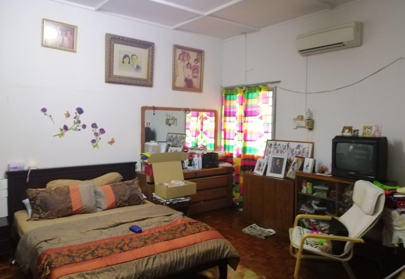 3 Storeys Bungalow Taman OUG KL