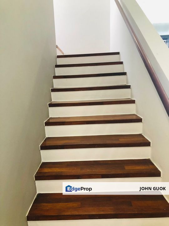 Bluconstellation, Bluwater Estate at The Mines, Seri Kembangan ... below market value with renovated unit, Selangor, Seri Kembangan