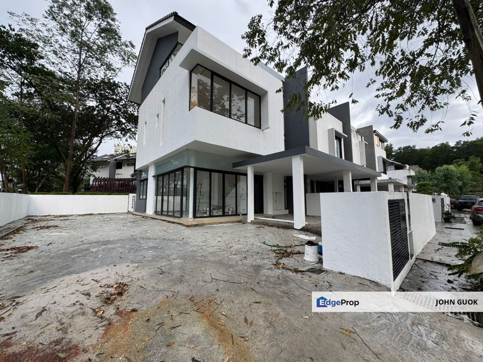 Bluconstellation, Bluwater Estate at The Mines, Seri Kembangan ... below market value with renovated unit, Selangor, Seri Kembangan