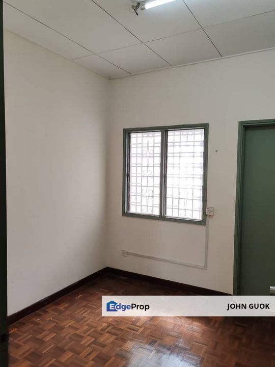 2 storeys Jln Kesuma Banadar Tasik Kesuma Semenyih, Selangor, Semenyih