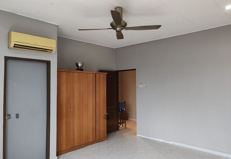 TAMAN PENGKALAN SETIA