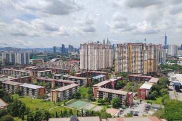 SkyMeridien @ Sentul East