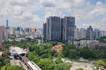 SkyMeridien @ Sentul East