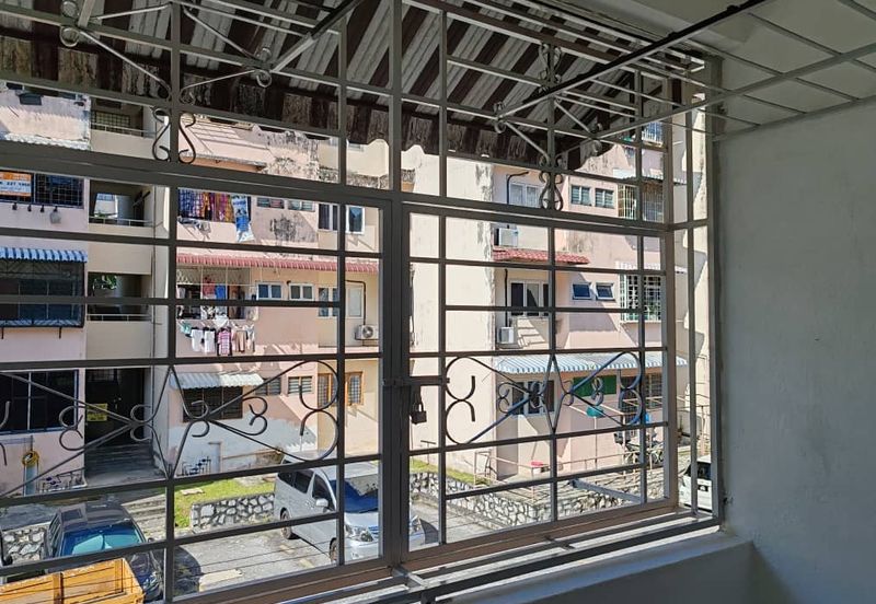 Taman Megah Cheras Apartment