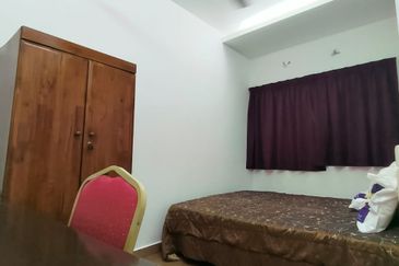 3 Storeys Semi-D HOSTEL Kampung Tasek Permai Ampang
