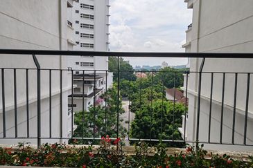 Perdana Emerald Serviced Apartment