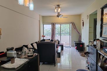 Perdana Emerald Serviced Apartment