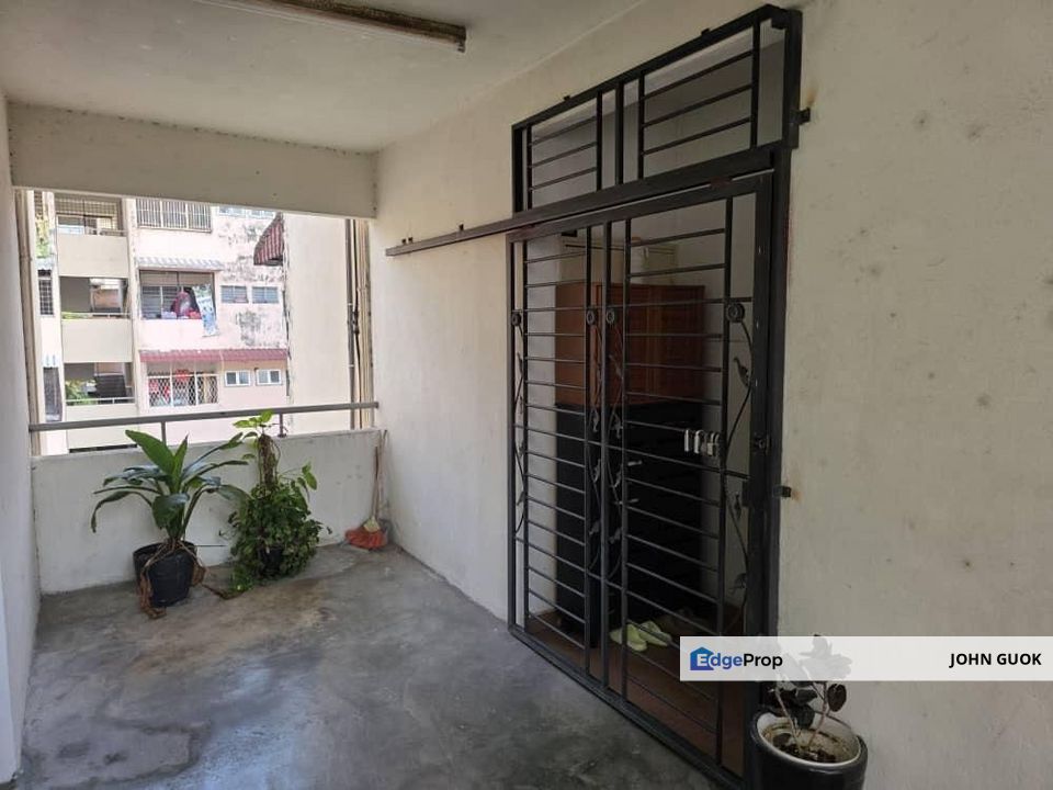 Walkup Apartment Taman Megah Cheras Block A, Selangor, Batu 9th Cheras