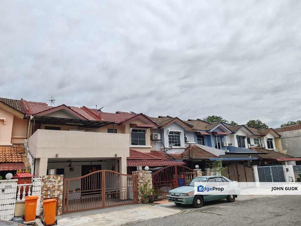 2 Storeys Taman Puchong Perdana, Selangor, Puchong
