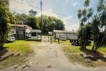 Freehold AGRICULTURAL LAND @ RESIDENTIAL ZONING